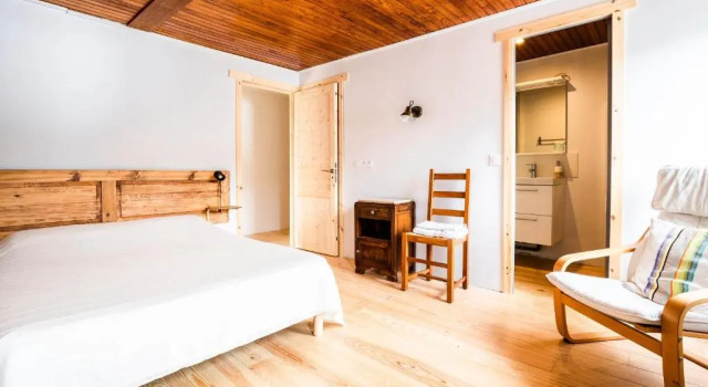 Maison Sarda, Đặt Khách sạn Fontrabiouse 