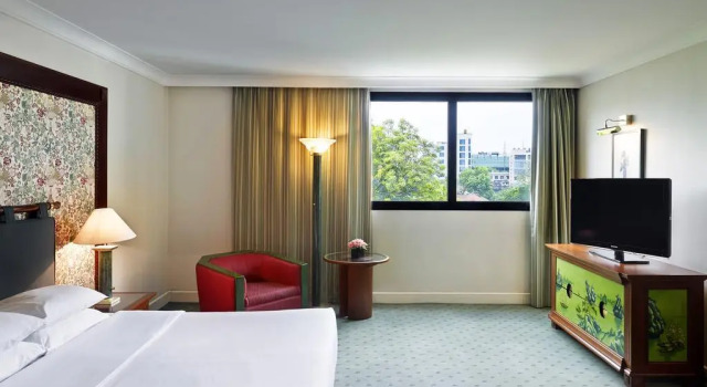 Номер Executive Hilton Hanoi Opera