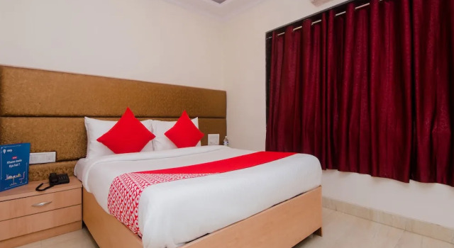 OYO 13308 Nest Inn