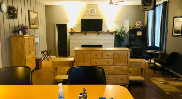 Семейный люкс Deluxe Salmon River Inn