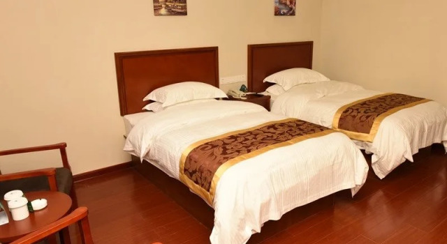 GreenTree Inn ShanDong Province Jinan Zhangqiu University City Express Hotel, Varaa Hotelli Edulliset hotellit kohteessa Shandong