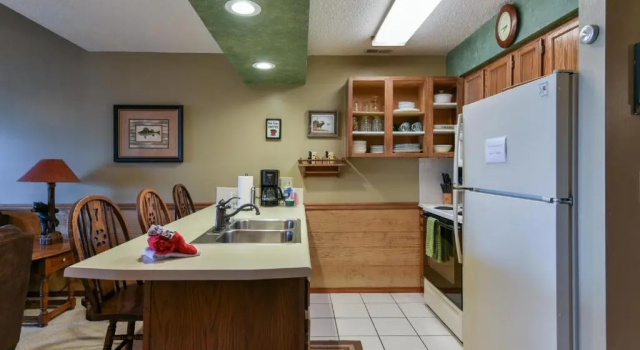 Апартаменты Westcreek Lodge @ Notch-vaulted Ceilings, 2 Pools, Private Lake, 1 Mile to Sdc!