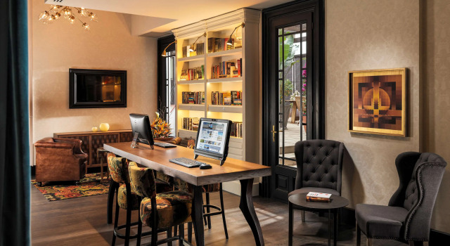 Отель H10 Catalunya Plaza Boutique Hotel
