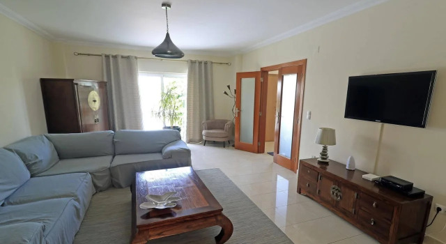 AHO Guest House, Book Pension Charneca Lissabon