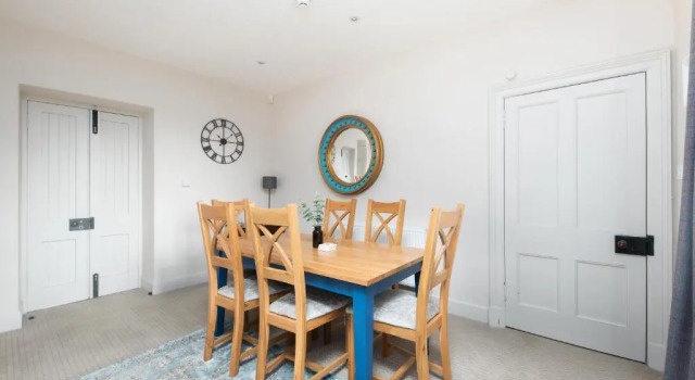 Parkside, The Loch Ness Cottage Collection, Забронировать Дом для отпуска Коттеджи Moray Firth, Коттедж