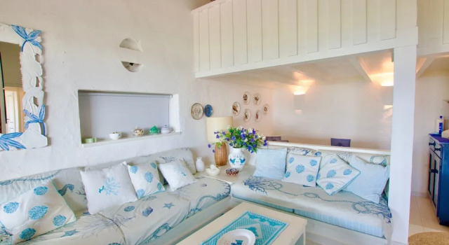 Villa Plumbago 80mt From The Beach, Book Villa Costa Corallina Emerald Coast