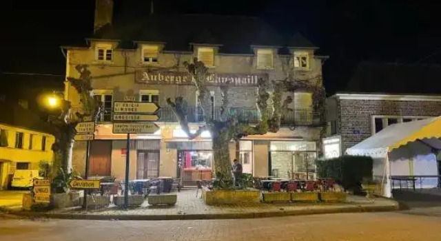 Auberge de Lanouaille, Rezervasyon Pansiyon / Hostel Lanouaille Akitanya