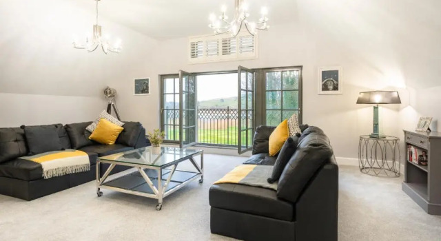 Escape Ordinary at Lough Erne Golf Village, Забронировать Отель Эннискиллен Lough Erne