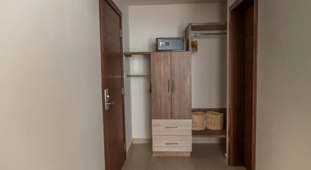 Четырёхместный номер Standard с видом на море Ocean View Beach Hotel
