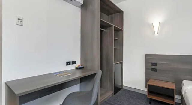 Номер Deluxe Thornton Executive Hotel