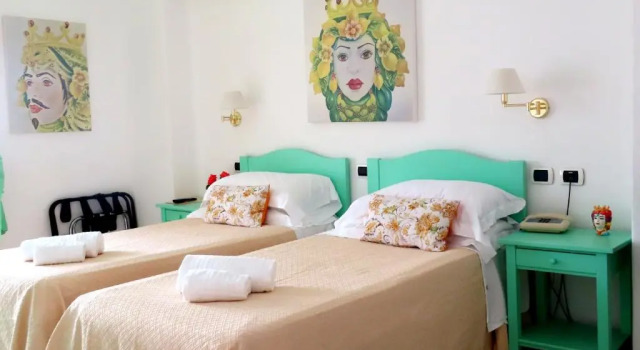 Двухместный номер Standard Stromboli Trekking Accommodation - Room and Excursion for 2 included
