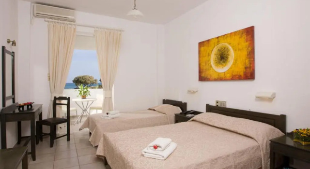Трёхместный номер Standard Цокольный этаж с видом на сад Akti Corali Hotel
