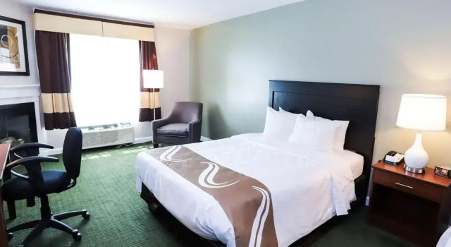 Номер Standard Quality Inn & Suites Auburn I-95