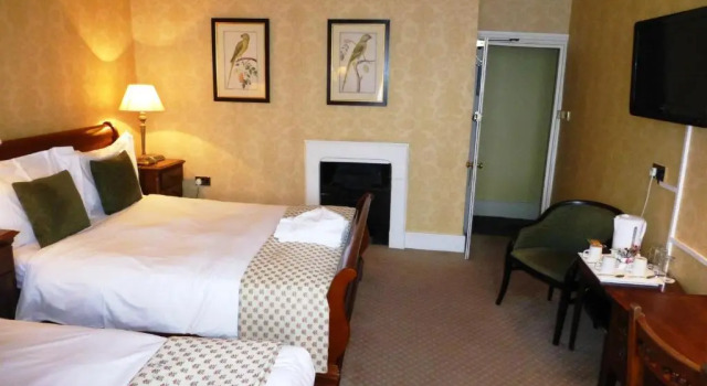 Трёхместный номер Standard The Bear Hotel
