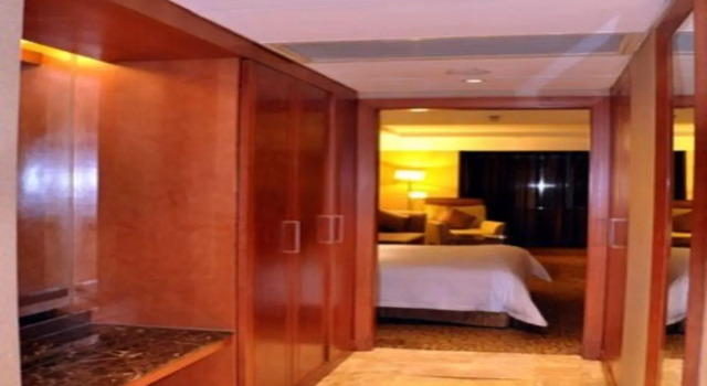 Номер Superior Crowne Plaza Chongqing Jiefangbei(Formerly InterContinental Chongqing)