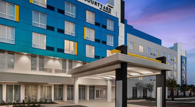 Courtyard by Marriott Titusville Kennedy Space Center, Varaa Hotelli Hotellit Space Coast pysäköinnillä, Pysäköinti
