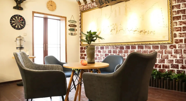 Young Journey Hostel, Boek Hostel Hotels in Shaanxi met parkeren, Parkeren