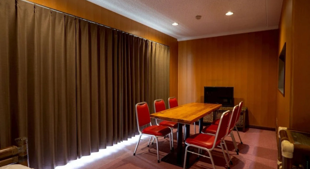 Семейный номер Standard Royal Hotel