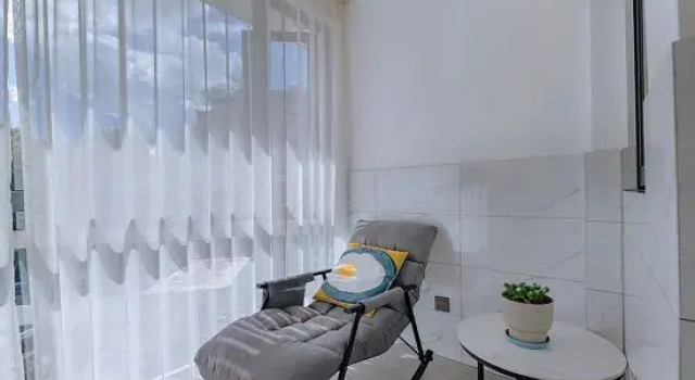 Qingquan Yue Man Homestay, Rezerwuj Hotel Hotele w Baoshan z parkingiem, Parking
