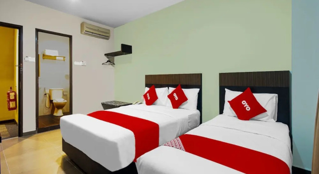Трёхместный номер Deluxe OYO 89948 Hotel Masai Utama