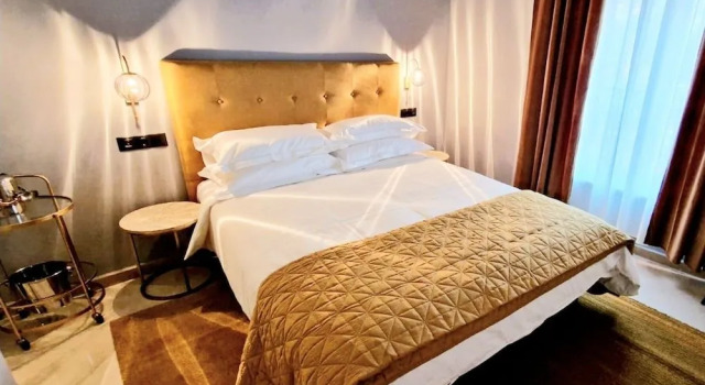 Boutique Suites
