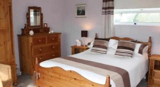 Romantic Apartment in Wisemans Bridge With Terrace, Book Lejlighed Wiseman's Bridge Glamorgan