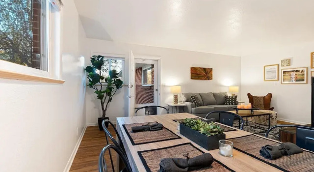Couple’s Getaway, Fire Pit & Free Cruiser Bikes, Réserver Appartement Fort Collins 