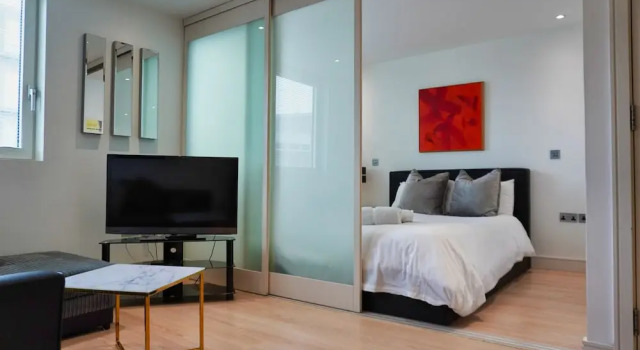 Двухместные апартаменты Gunwharf Quays Harbour Apartments