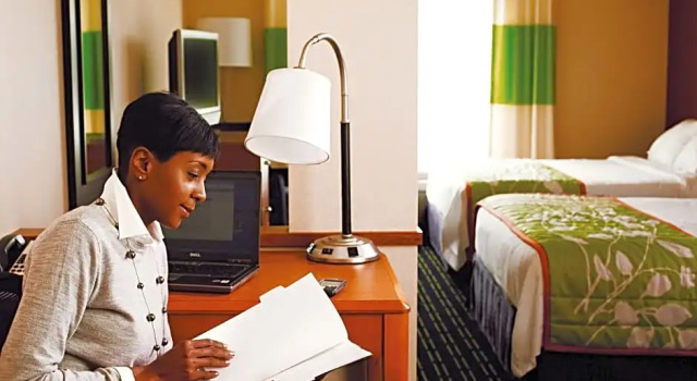 Четырёхместный люкс c 1 комнатой Fairfield Inn & Suites by Marriott Texarkana