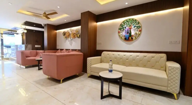 Carry Plus Hotel, Забронировать Отель Отели штата Махараштры 3 звезды, 3*