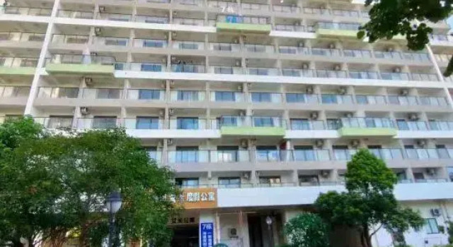 Amy's Apartment (Yangxi Moon Bay), Boek Appartement Hotels in Guangdong met parkeren, Parkeren