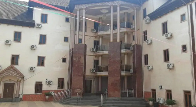 Royal City Dubai Hotel & Suites, Prenota Hotel Onitsha Anambra East