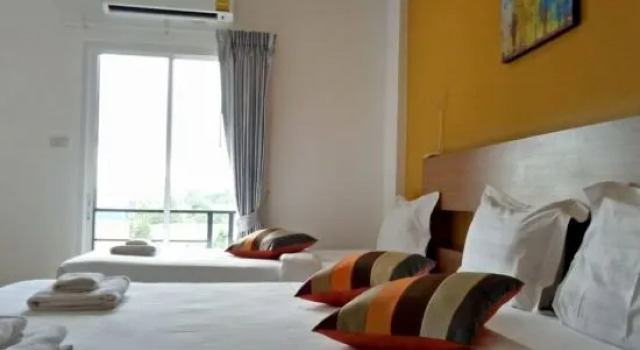 Трёхместный номер Standard с балконом и с красивым видом из окна Krabi Cinta House