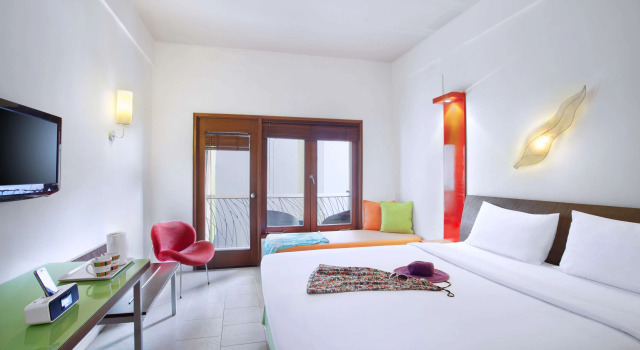 Отель ibis Styles Bali Legian