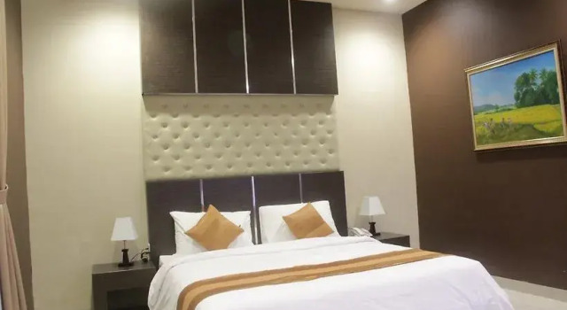 Deluxe room Sapadia Hotel Cirebon