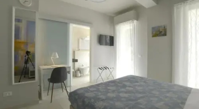 Hotel Villa MIKI, Забронировать Отель Бордигера Ривьера-дей-Фьори