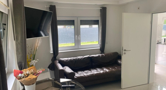 AT-Rooms, Book Hotel Döhren Hannover