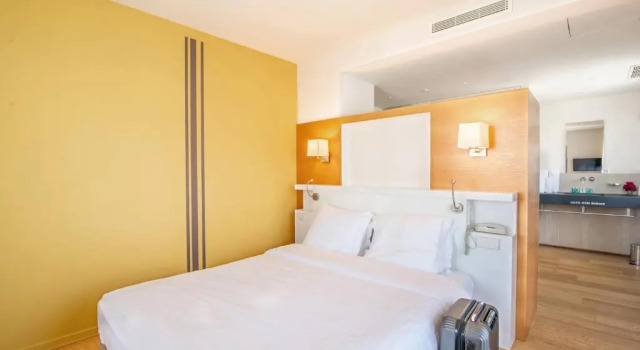 Двухместный номер Classic с балконом Hotel Itsas Mendia