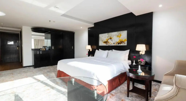 Двухместный номер Deluxe Mira Business Hotel