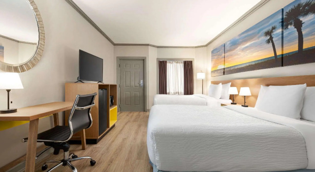 Четырёхместный номер Standard Days Inn by Wyndham Kingsland Naval Base I-95