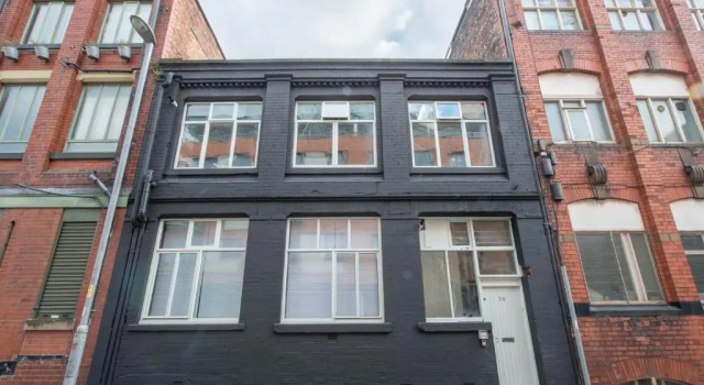 Penthouse Warehouse Slps 18 (61)