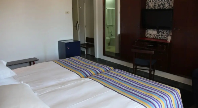 Двухместный номер Standard с балконом и с видом на город Hotel Vasco Da Gama