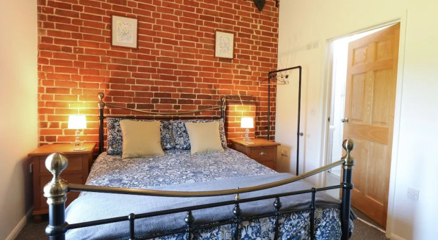 The Long Barn, Buchen Sie Ferienhaus Lenwade Norfolk (Grafschaft)