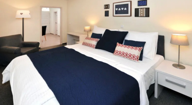Kamzík, Rezervovat Hotel Hotely v Prešovský kraj s parkováním, Parkování