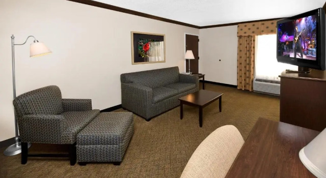Двухместный полулюкс Hampton Inn Asheboro