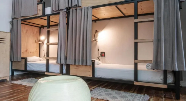 Кровать в общем номере Villa Viva Cape Town