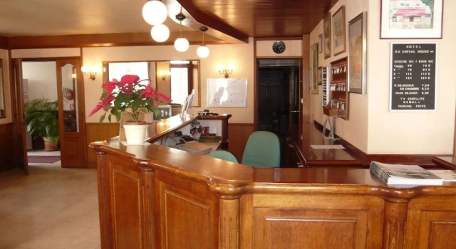 Hotel du Cheval Rouge