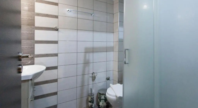 Апартаменты Luxurious 3-bdrm Seaside Retreat in Glyfada Fully Renovated