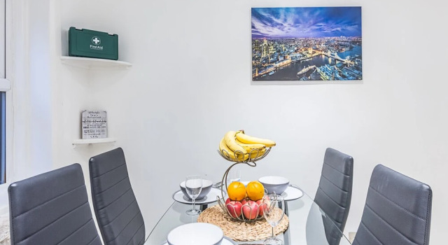 Magic Property Studio North End Road, Забронировать Отель Отели Англии 3 звезды, 3*