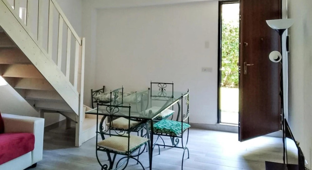 Nice Apartment in Anzio With 2 Bedrooms, Boek Appartement Hotels in Lazio met parkeren, Parkeren
